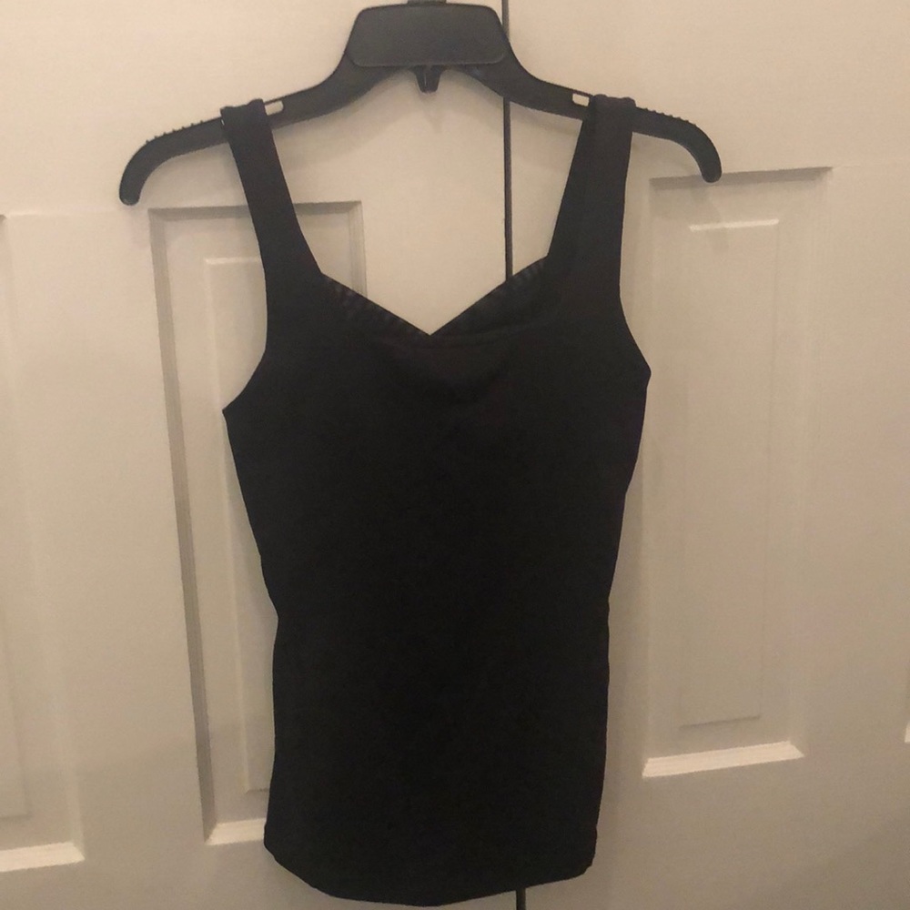 Lulu lemon exercise tank top with built in bra